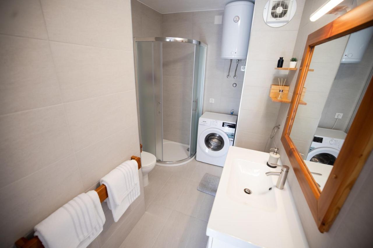 Girica Apartments Ζαντάρ Εξωτερικό φωτογραφία
