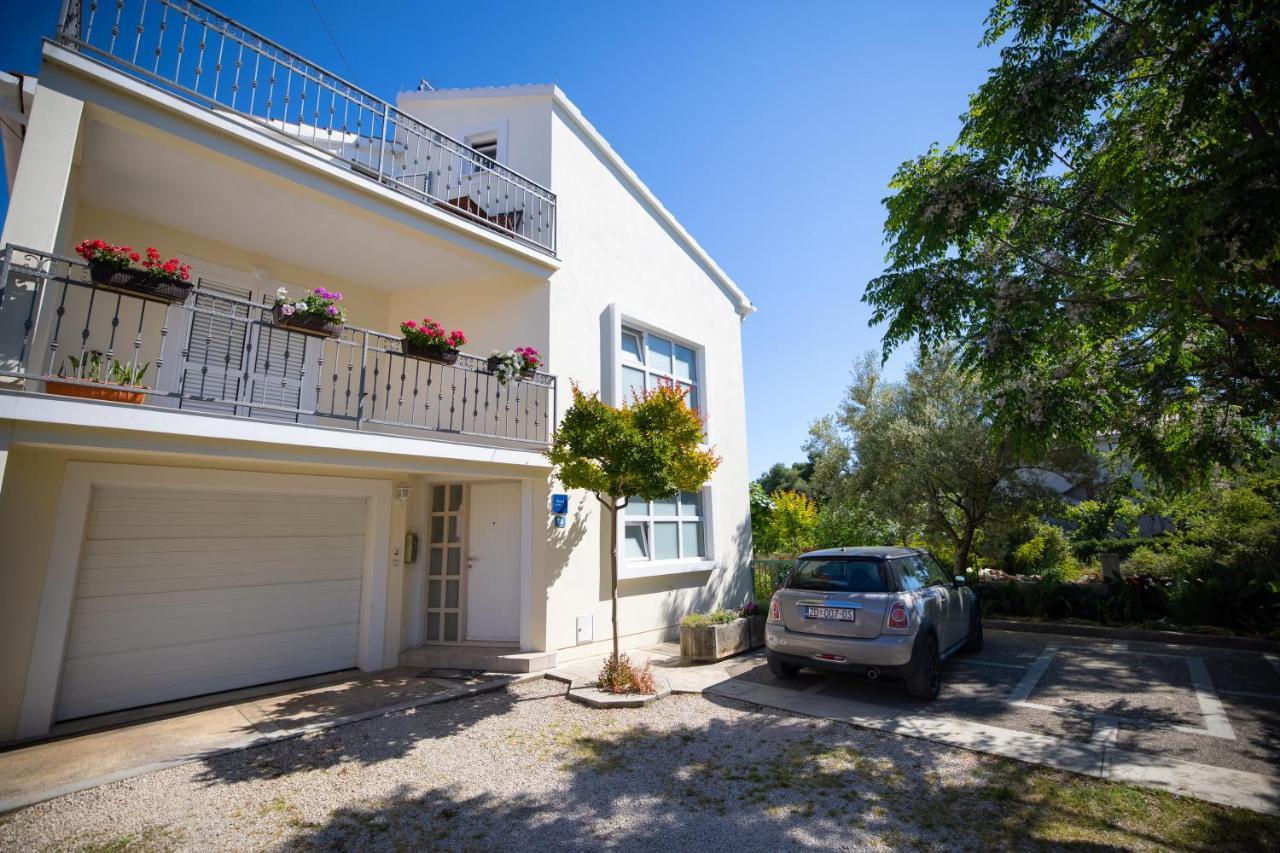 Girica Apartments Ζαντάρ Εξωτερικό φωτογραφία