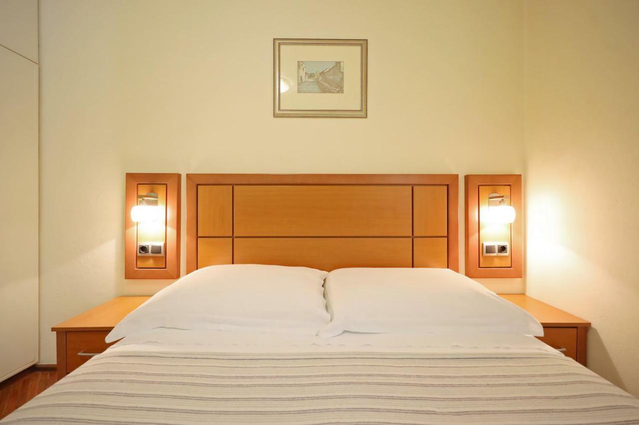 Girica Apartments Ζαντάρ Εξωτερικό φωτογραφία